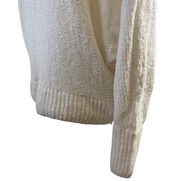 Express | Womens Cream Super soft open back turtle neck sweater size SP - Picture 6 of 7